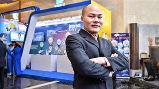 CEO Nguyễn Tử Quảng xác nhận Bphone thế hệ mới sẽ có màn hình không khuyết tật, là camera selfie ẩn hay giải pháp khác?