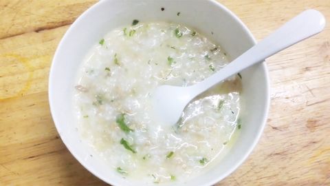 2 cách nấu cháo thịt bằm khoai tây cho bé yêu ăn dặm đơn giản dinh dưỡng