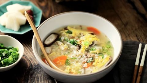 Cách làm súp gạo Zosui thơm ngon, thanh ngọt với hương vị chuẩn Nhật Bản