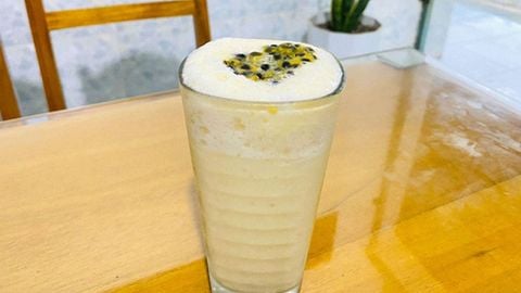 Cách làm sinh tố chanh dây - chanh leo chua ngọt thanh mát siêu giải nhiệt