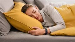  Vòng đeo tay cao cấp Huawei Band 6 ra mắt tại Việt Nam: Theo dõi SpO2 cả ngày, pin liên tục 2 tuần, giá chỉ 1.49 triệu 