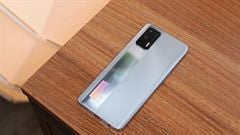  Trên tay Realme GT Neo: Giá chỉ khoảng 6 triệu* nhưng đã được trang bị màn hình 120 Hz cùng con chip Dimensity 1200 