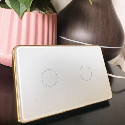 Công Tắc Đèn Thông Minh Qsmart