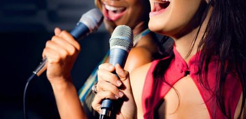 Cách chọn mua micro có dây phù hợp và hát karaoke hay nhất