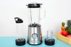  Máy xay sinh tố Crystal TB-6680A 