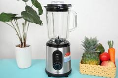  Máy xay sinh tố Crystal TB-6810A 