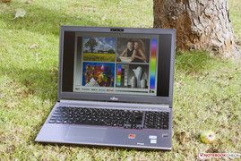 Nhân Bản Của Fujitsu Lifebook E547-Mp580De