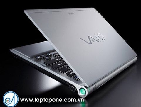 Thay vỏ laptop Acer Aspire V Nitro 17 Black Edition uy tín
