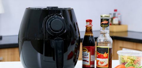 Nên mua nồi chiên không dầu loại nào tốt nhất hiện nay?