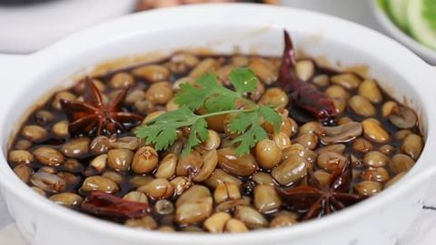 Cách làm đậu phộng ngâm tương thơm ngon bùi béo, điểm vị cho ngày chay