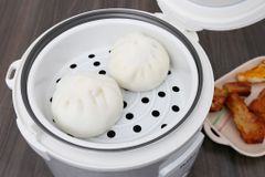  Nồi cơm nắp gài Delites NCG1805 