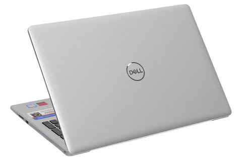 Dell Inspiron 5570 M5i5238W