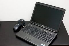  Dell Vostro 3300 