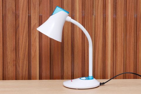 Đèn bàn học Điện Quang DKL15 (Bóng trắng)