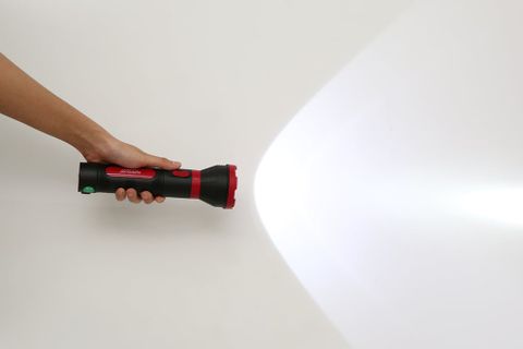 Đèn pin tay cầm Sunhouse SHE-4131