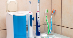  Bàn chải đánh răng điện có tốt hơn bàn chải thường? Nên mua loại nào? 
