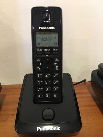 Điện thoại không dây Panasonic KX-TG 2711CX