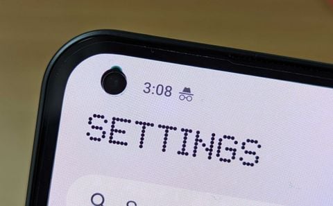 Điện Thoại Nothing Phone 1 Đang Bị Sự Cố Màn Hình Xanh