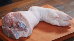  Cách rút xương chân giò heo nhanh, đơn giản bạn phải bỏ túi ngay 