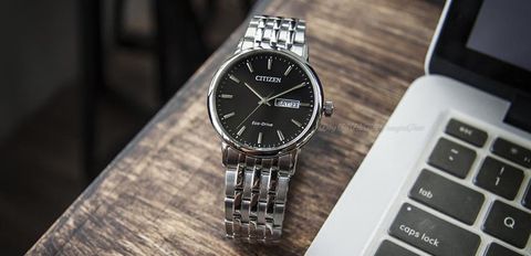 Đồng hồ máy Quartz là gì? Ưu, nhược điểm của đồng hồ máy Quartz