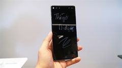  Trên tay Galaxy Note 20 tại Việt Nam: Không còn màn hình tràn viền, tính năng được 'rút gọn' đi một chút 