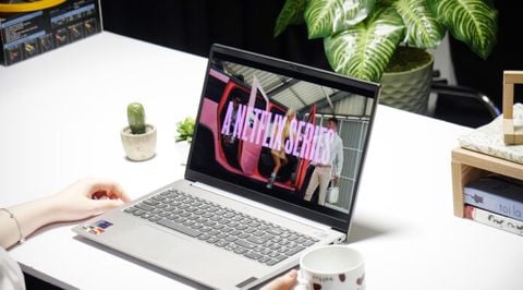 Mẹo Không Cần Thoát Chế Độ Fullscreen Youtube Vẫn Đọc Được Bình Luận