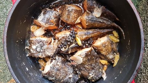 Cách làm cá bống kho nước dừa cực kì đưa cơm, siêu hấp dẫn cho cả nhà