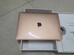  Apple Macbook Air i3 1.1GHz dual-core 10th/8GB/256GB/13.3