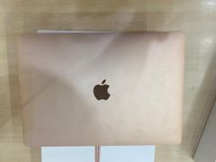  Apple Macbook Air i3 1.1GHz dual-core 10th/8GB/256GB/13.3