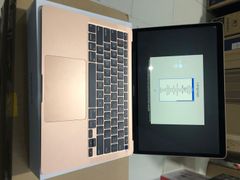 Apple Macbook Air i3 1.1GHz dual-core 10th/8GB/256GB/13.3