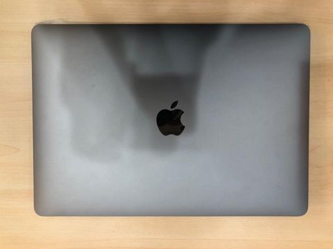 Apple MacBook Air i3 1.1GHz dual-core 10th/8GB/256GB/13.3