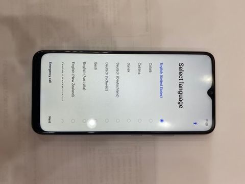 Realme C15 4-64GB Bạc Hải Âu