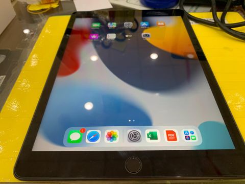 Máy tính bảng iPad 9 Wifi Cellular 64GB Space Grey