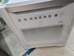  Máy rửa bát mini Electrolux ESF6010BW 