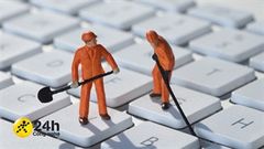  Hướng dẫn cách vệ sinh bàn phím laptop cực kỳ hiệu quả và đơn giản, giúp bạn không bị tình trạng kẹt bụi vào bàn phím 