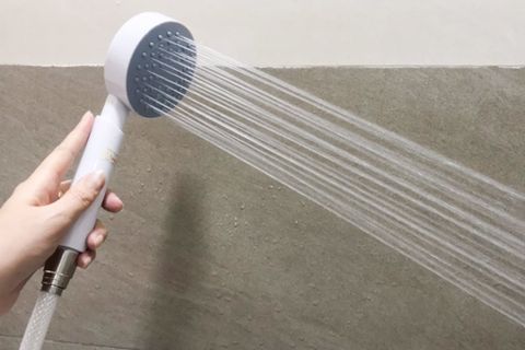 Tay sen tăng áp nóng lạnh nhựa kèm dây Eurover PLE-072S