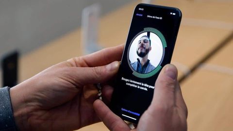 Apple Cung Cấp Dịch Vụ Sửa Chữa Face Id Cho Iphone X Dễ Dàng Hơn