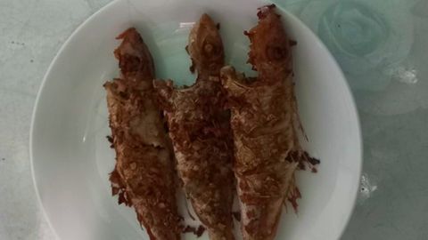 Cách làm cá đổng chiên sả giòn thơm, đơn giản cho gia đình