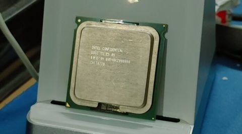 Intel Tejas – Tàn Lụi Về Một Con Chip Pentium 5 Xung Nhịp 10 Ghz