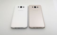 Nắp lưng Samsung i9150/ i9152/ Galaxy Mega 5.8 (trắng)