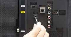  Cách nhận biết cổng kết nối trên tivi là cổng nhận (vào) hay xuất (ra) 