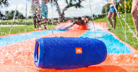 Top 10 loa Bluetooth chống nước tốt, chất lượng âm thanh sống động