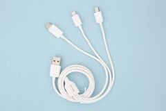  Cáp 3 đầu Lightning Type C Micro 1m AVA AP03-1000 Trắng 