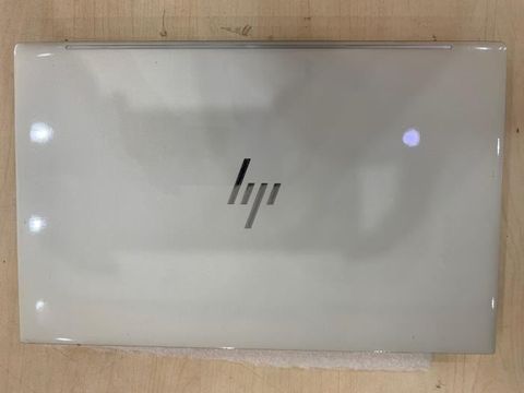 HP Envy 13 ba1031TU i7 1165G7/16GB/1TB SSD/13.3