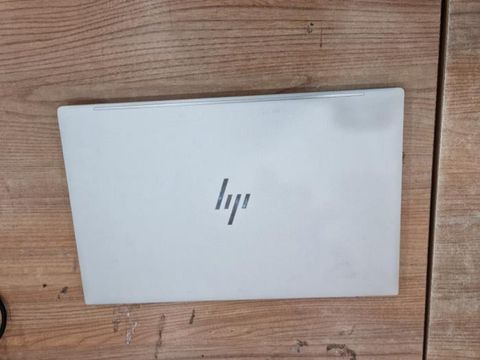 HP Envy 13 ba1027TU i5 1135G7/8GB/256GB/13.3