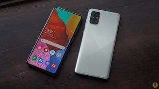 Trên tay bộ đôi Galaxy A71 và Galaxy A51 màu mới: Màu Bạc Crush mạnh mẽ, rắn rỏi và bụi bặm