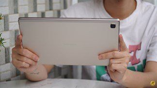 Galaxy Tab A7 Lite lộ ảnh render sắc nét với màu sắc hiện đại, mặt lưng hoàn thiện từ kim loại và có cổng cắm tai nghe 3.5mm