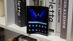  Cần hỗ trợ kĩ thuật cho Samsung Galaxy Z Fold2 5G, bạn không phải đi xa, chỉ cần ở tại nhà, sẽ được giúp đỡ tận nơi tiện lợi 