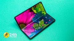  Galaxy Z Fold3 5G sử dụng công nghệ màn hình hoàn toàn mới, giúp tăng khả năng hiển thị và tiết kiệm pin 