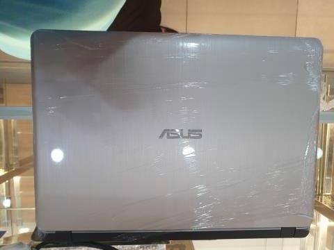 Asus X507UB i7 8550U/4GB/1TB/2GB MX110/15.6